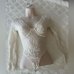 Vintage Carol Malony Ivory Underwire Lace Long Sleeve Thong Body Suit Ivory Sz S